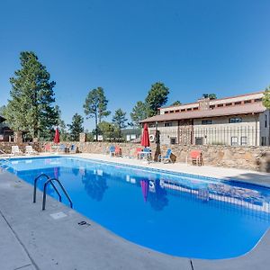 Relaxing Ruidoso Retreat With Mountain-View Deckアパートメント Exterior photo