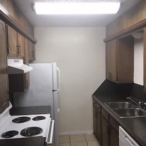 One Bedroom Close To Fort Sill! ロートン Exterior photo