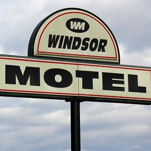 Windsor Motel ニュー・ウィンザー Exterior photo