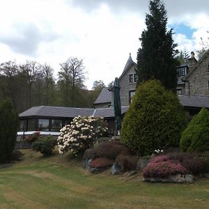 Glenspean Lodge Hotel ロイブリッジ Exterior photo