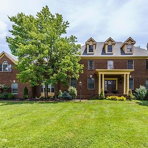 Beautiful Country Estate Basement Apartment リッチモンド Exterior photo