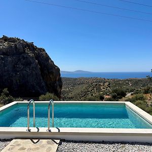 Vrachos Luxury Home 3, Private Pool! アギア・ガリニ Exterior photo