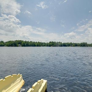 Henniker Lakefront Getaway With Canoe And Dock Fishing!ヴィラ Exterior photo