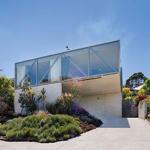 Architectural Glass House With Ocean Views Taroona Exterior photo