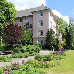 Das Gutenbrunn Thermen & Sporthotel バーデン Exterior photo