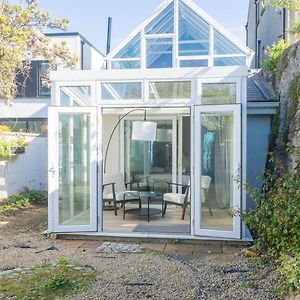 Guestready - Modernised Cottage In Monkstown ダブリン Exterior photo