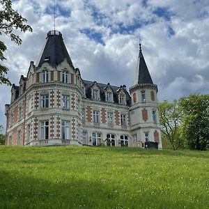 Chateau De L'Aubriere - Teritoria ラ・マンブロル・シュル・ショワジーユ Exterior photo