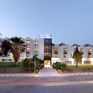 Hotel Villa Blanca アルボロテ Exterior photo
