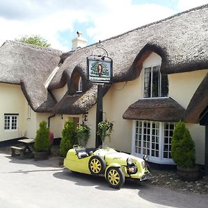 ホテル The Royal Oak Exmoor Winsford  Exterior photo