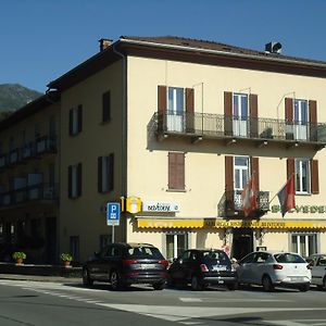 ホテル Osteria Belvedere ロゾネ Exterior photo