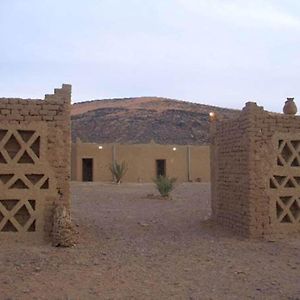 Auberge Camping Tafraoute Montagnes Tafraoute Sidi Ali Exterior photo