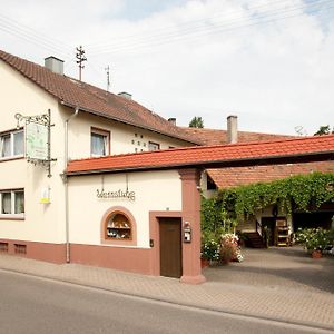 ホテル Weingut Und Gaestehaus Vongerichten Oberhausen  Exterior photo