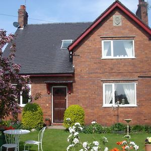 Eaton  Yew Tree Farm Bed & Breakfast Exterior photo