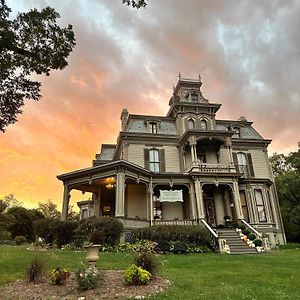 Garth Woodside Mansion Bed And Breakfast ハンニバル Exterior photo