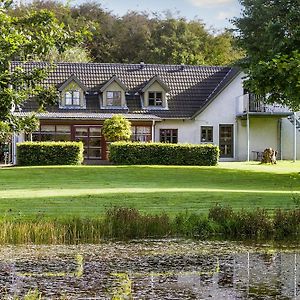 Skovlund Pension Laerkelill Bed & Breakfast Exterior photo