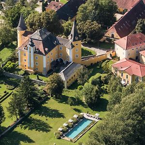 ホテル Schloss Muehldorf Feldkirchen an der Donau Exterior photo