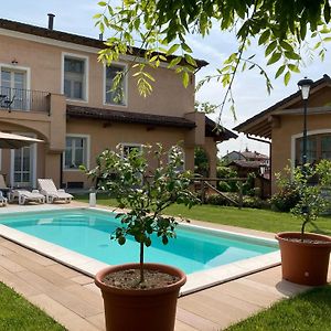 Viarigi I Grappoli Divini Bed & Breakfast Exterior photo