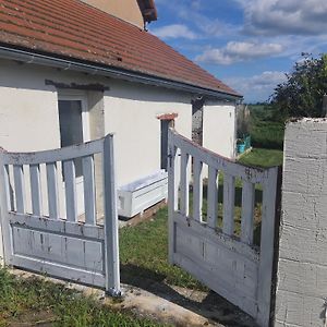 B&B Chambre Chante Cristal タルゲ Exterior photo