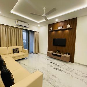 Premium 3Bhk Flat In Kolhapurアパートメント Exterior photo