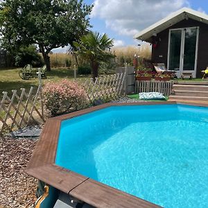 ホテル Tiny House Avec Piscine Privative Ecologique Pleudihen-sur-Rance Exterior photo