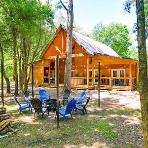 Pet-Friendly Broken Bow Cabin With Private Hot Tub!ヴィラ Exterior photo