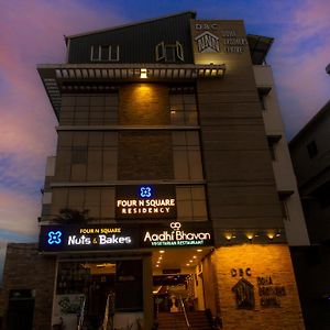 ホテル Four N Square Residency パルガート Exterior photo