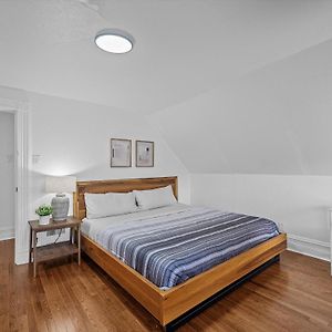 Shadyside, Central 3B Modern And Stylish Private Bedroom With Shared Bathroom And Free Parking ピッツバーグ Exterior photo