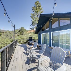 Pine Cabin With Large Deck And Scenic Mountain Views!ヴィラ Exterior photo