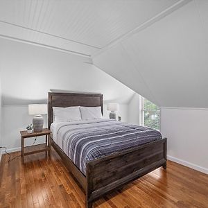 Shadyside, Central 3C Spacious & Modern Private Bedroom With Shared Bathroom And Free Parking ピッツバーグ Exterior photo