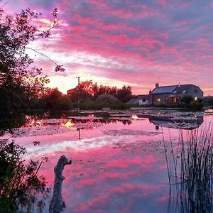 Helmdon Astwell Mill Bed & Breakfast Exterior photo