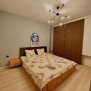 Comfort Apartment In Prishtina プリシュティナ Exterior photo