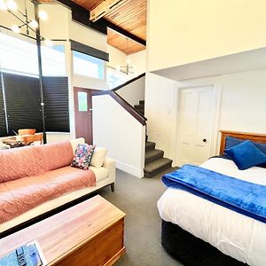 Opoho Heritage Guest Suite ダニーデン Exterior photo