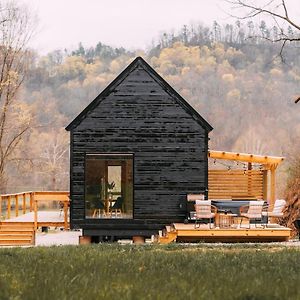 Frenchburg Modern Cabin Nestled On 40 Acres With Hot Tubヴィラ Exterior photo