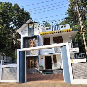 Vaishard Homestay トリバンドラム Exterior photo