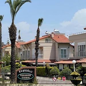 Entire Eksioglu Paradise Town Villa In Antalya ベレキ Exterior photo