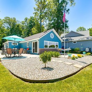 Lakeview Belle Center Retreat On Indian Lake With Boat Dock!ヴィラ Exterior photo