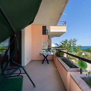 ロッカ・サン・ジョヴァンニCasa Letizia - Punto Immobiliare Vacanzeアパートメント Exterior photo