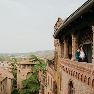 Cora Aparthotel Stradivari CastellʼArquato Exterior photo