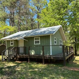 Valley Little Lake Cabin Close To Callaway Gardensヴィラ Exterior photo