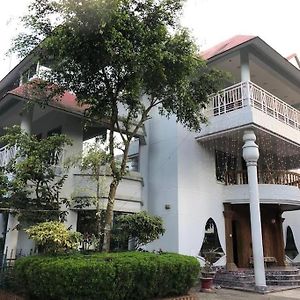 Subhani Aysha Palace Luxury Apartment シレット Exterior photo