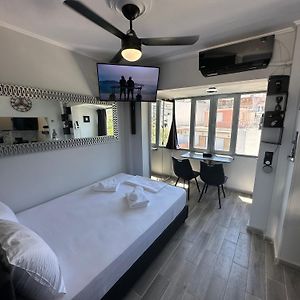 Loft Life Studio, With 360 Views Of Mytileneアパートメント Exterior photo