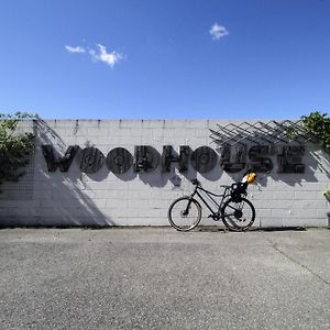 La Cordata Accommodation - Woodhouse Bike Hotel チニゼッロ・バルサモ Exterior photo