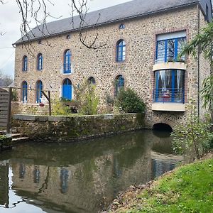 MontsûrsLe Moulin De Meralアパートメント Exterior photo