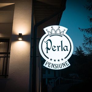 Pensiune Restaurant Perla スンジェオルズ・バイ Exterior photo
