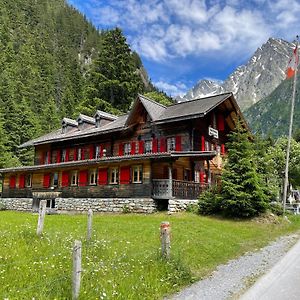 Berghotel Gasterntal カンデルシュテッグ Exterior photo