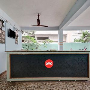 Oyo Hotel Sapthagiri ヴィシャーカパトナム Exterior photo