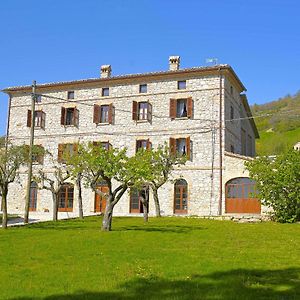 Frontino Agriturismo Montefiorentinoヴィラ Exterior photo