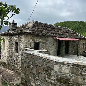 Vila Jani Përmet Exterior photo