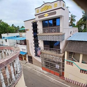 ThiruvidaimarudurMarudha Temple View Thiruvidaimaruthurアパートメント Exterior photo