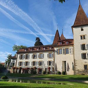 ホテル Schloss Muenchenwiler ムルテン Exterior photo